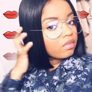 Meet your Posher, Abby